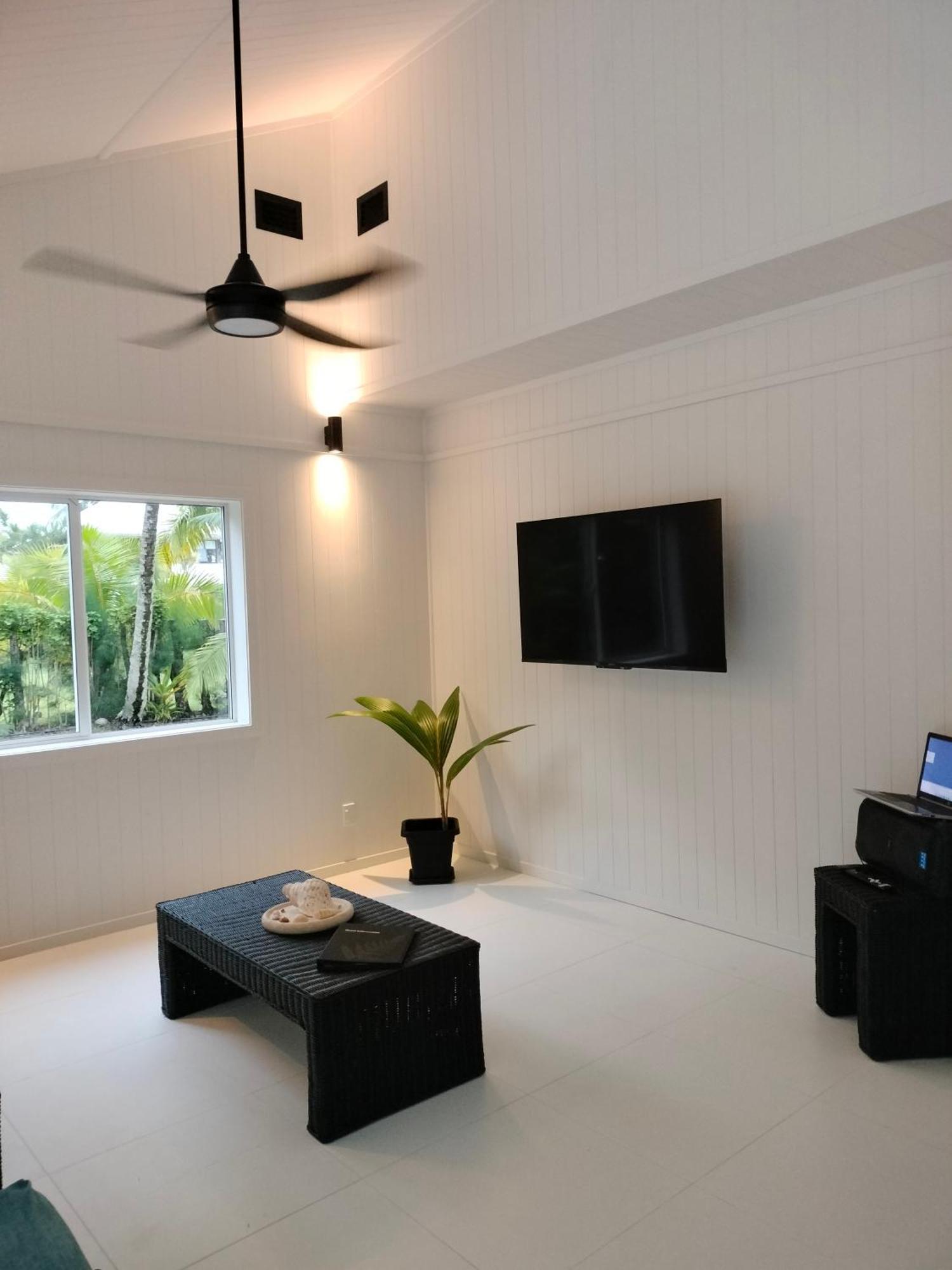 Oronga Beach Arorangi Extérieur photo